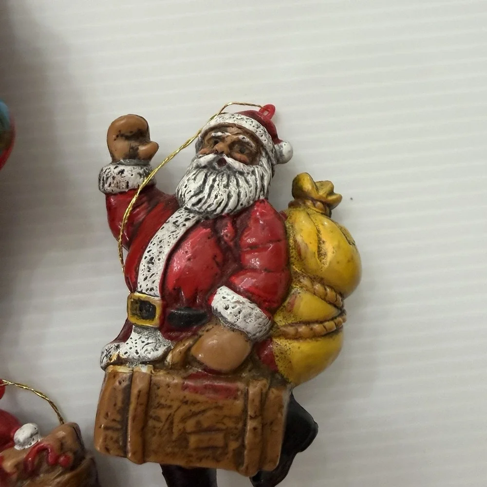 Lot If 5 Vintage Plastic Santa Claus Christmas Ornaments Holiday Tree Decoration